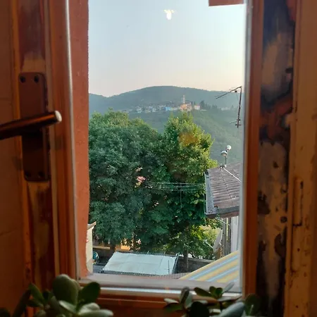 La Finestra Sulle Colline Nyaraló